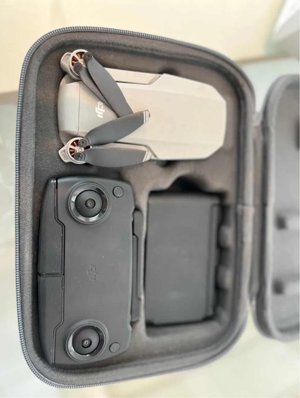 Drone DJI Mavic Mini SE AVARIADO com Kit Fly More Combo Completo - Foto 2