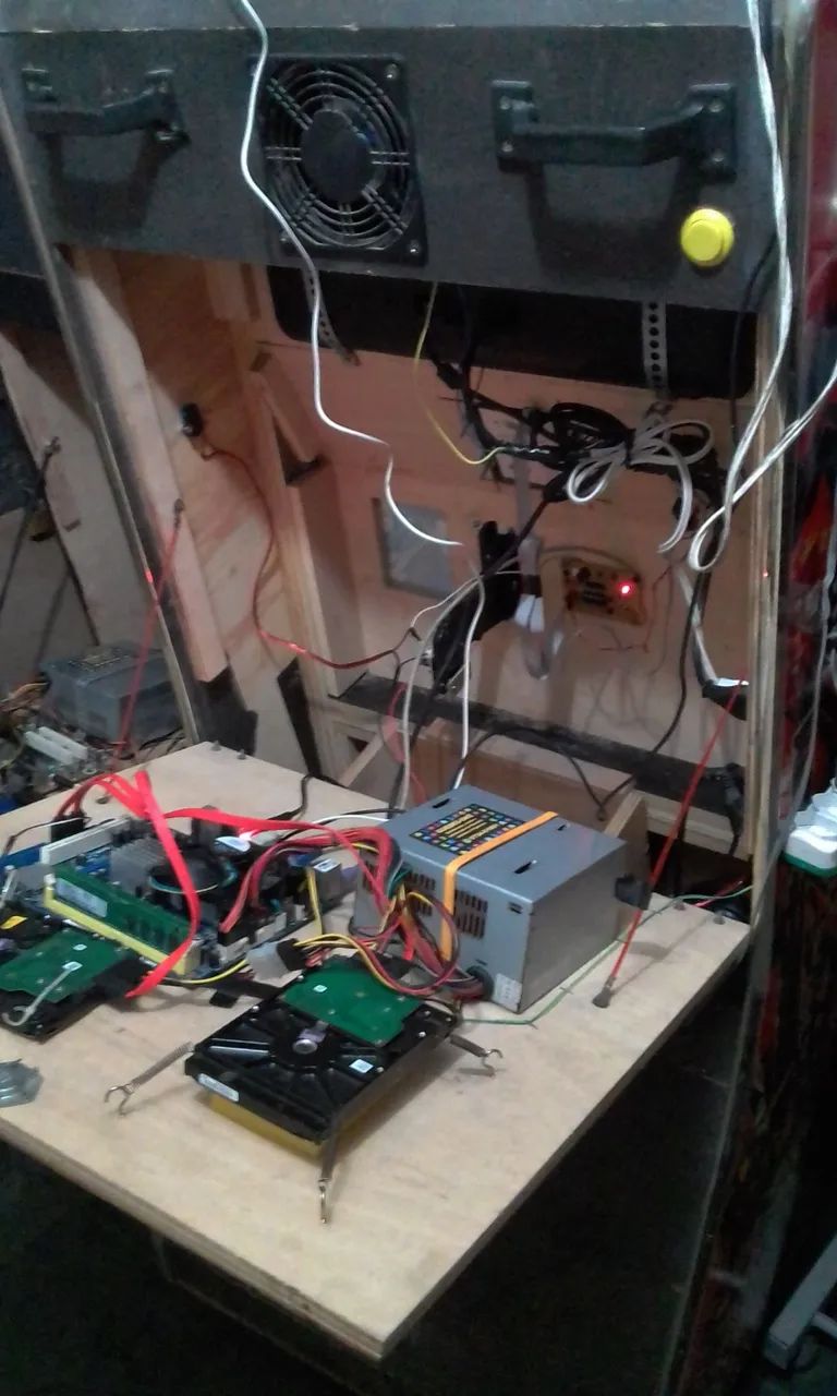 Manutenção de Karaokê, Jukebox, Fliperama, Computador e Celular - Foto 4