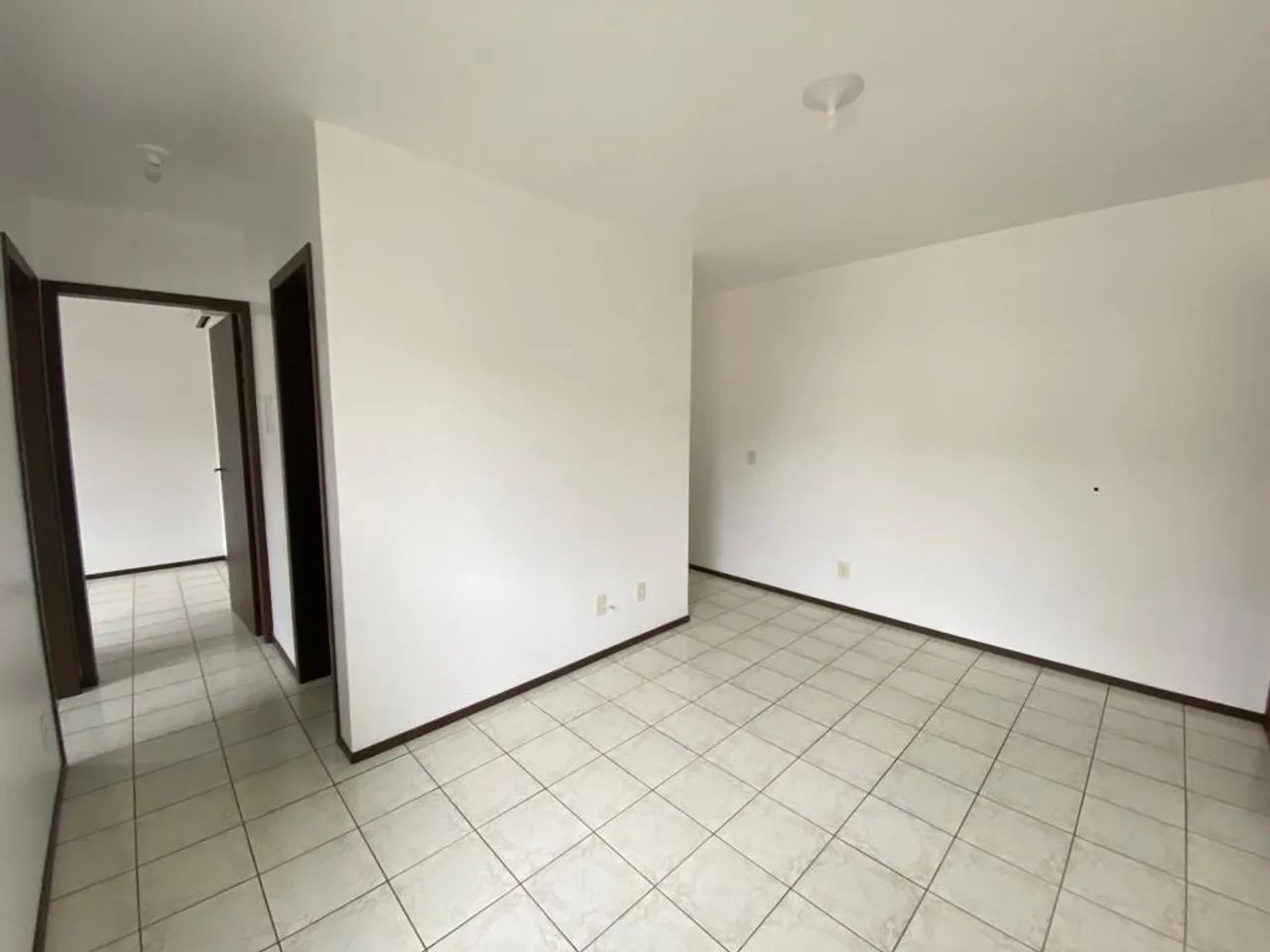 APARTAMENTO SEMI MOBILIDADO NA PRAIA JOAO ROSA - Foto 2
