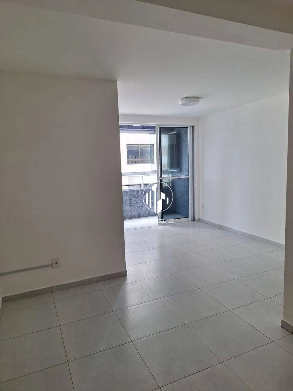 Apartamento Projetado com 02 Quartos no Jardim Oceania