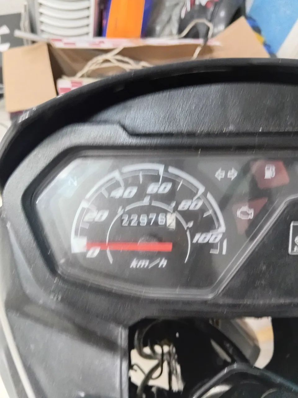Vende se uma pop 110 bem conservada  - Foto 2