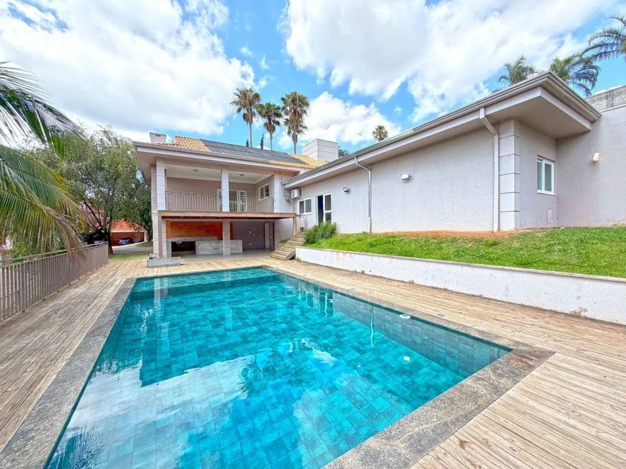 CASA À VENDA NO GRAMADO, CAMPINAS-SP