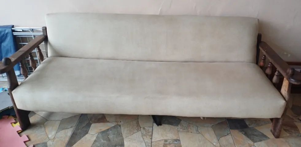 SOFÁ CAMA DE MADEIRA 