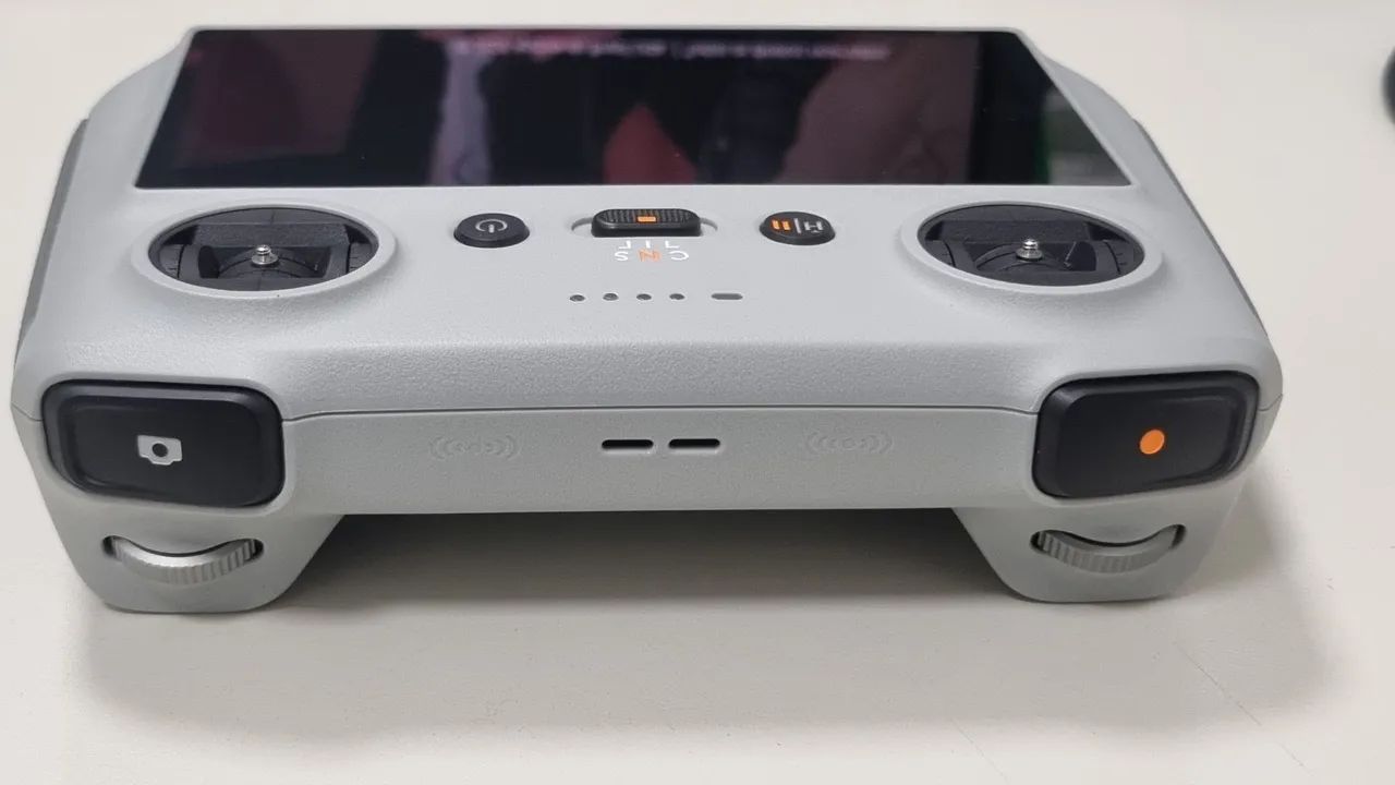 CONTROLE DJI COM TELA - Foto 3