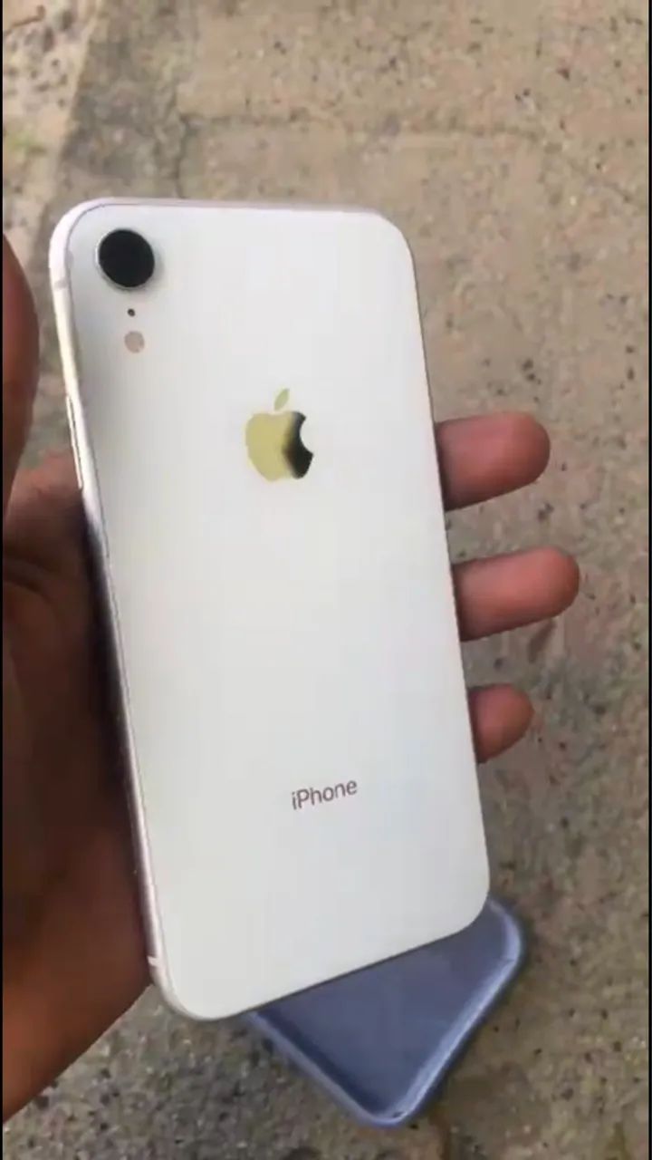 iPhone XR