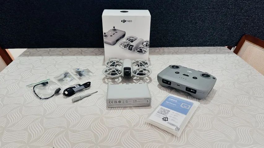 ? DJI Neo Fly More Combo - Praticidade, Tecnologia e Imagens Incríveis!