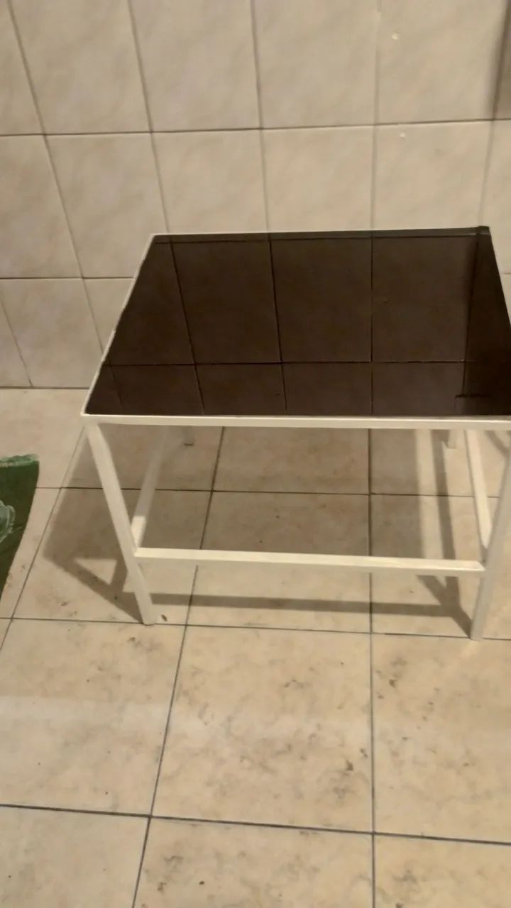 Mesinha de centro de ferro e acrílico - Foto 3