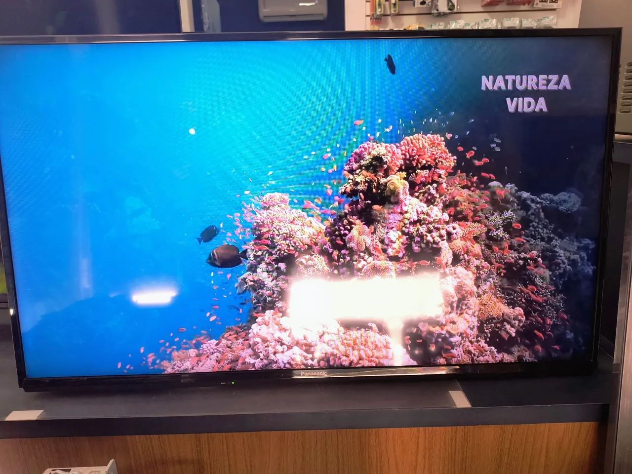 Tv Panasonic de 40 polegadas smart  - Foto 2