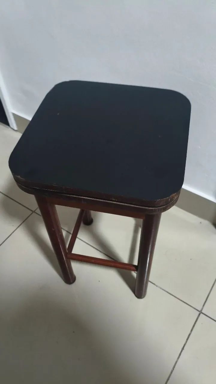 Banquinho de madeira - Foto 2