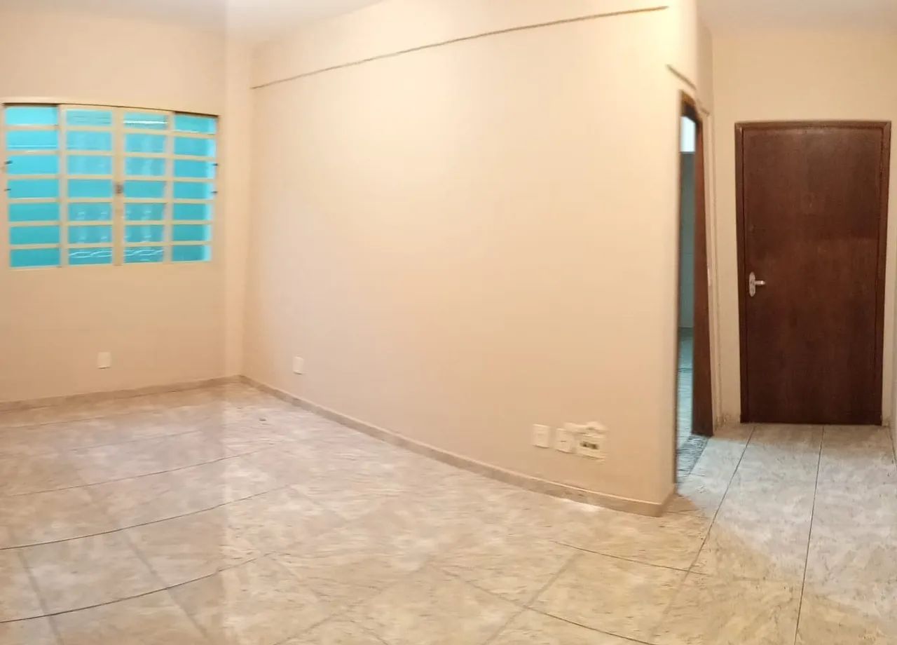 APARTAMENTO COM ÁREA PRIVATIVA PARA LOCAÇÃO ! - Foto 3