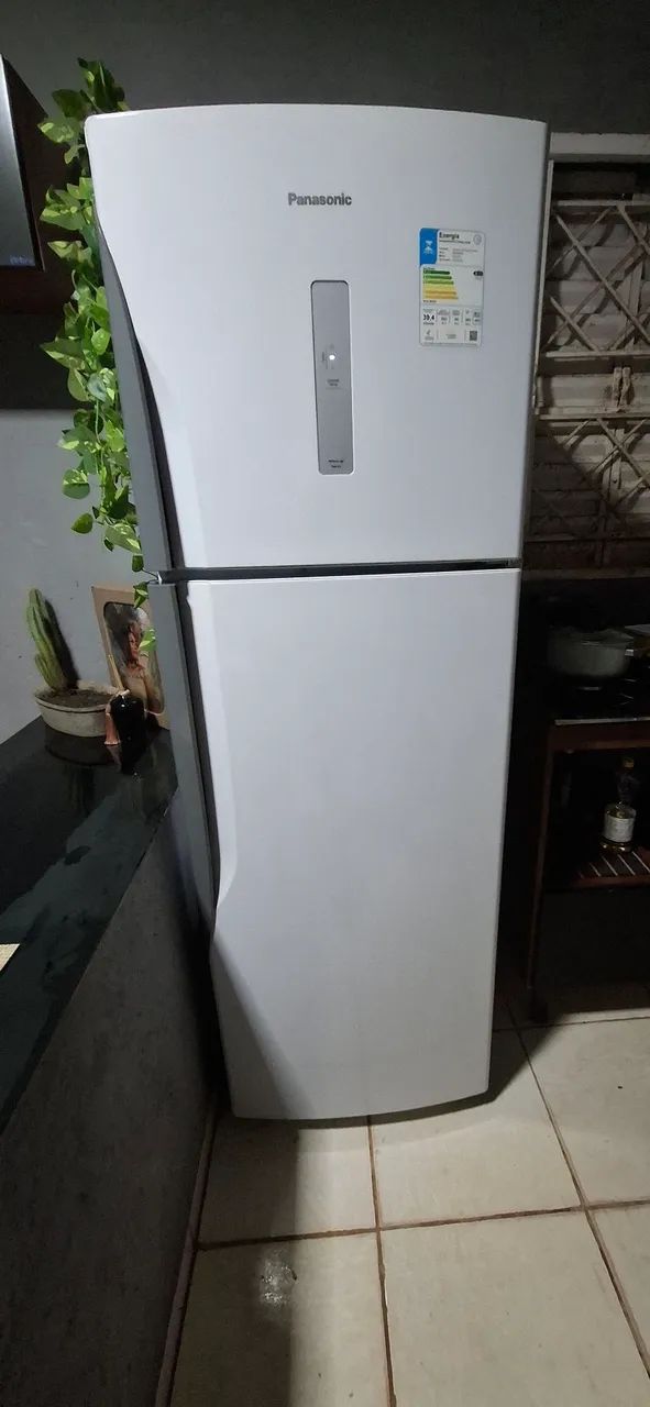 Geladeira Panasonic 