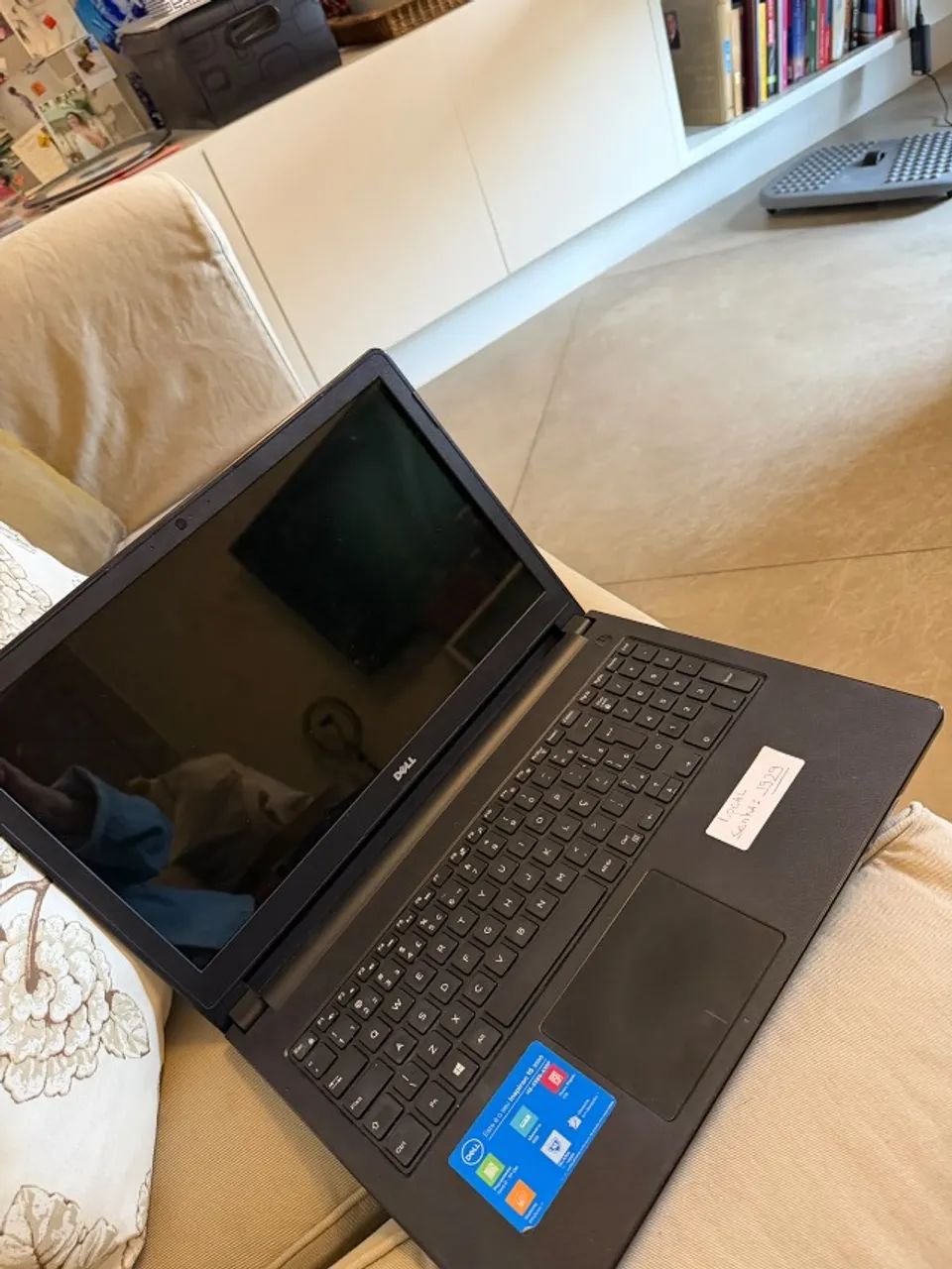NoteBook Dell Inspiron 15 5000, com processador Intel Core i5 