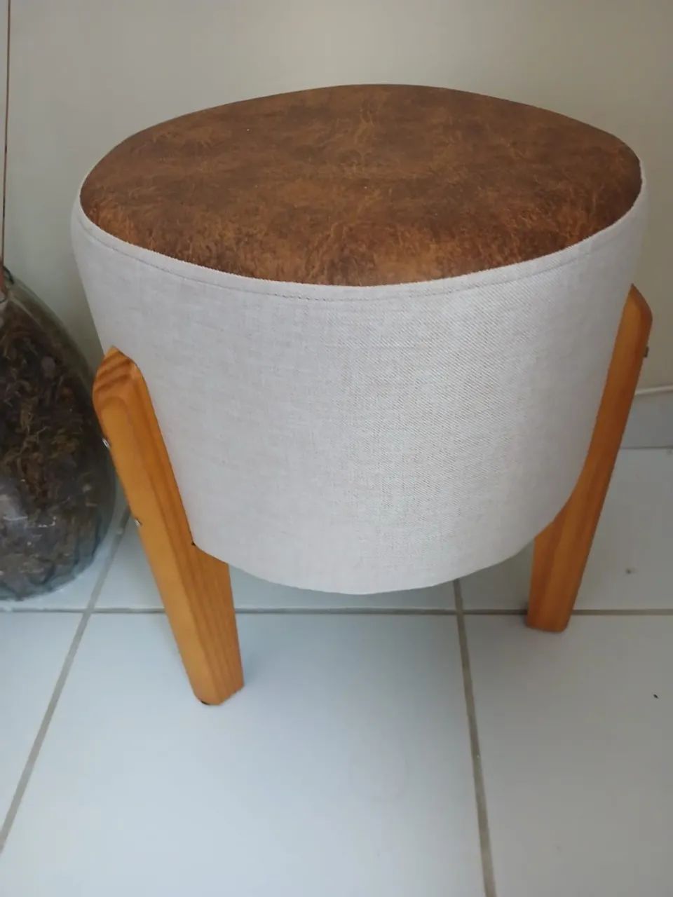 Sofá Linho 3 lugares - Foto 2