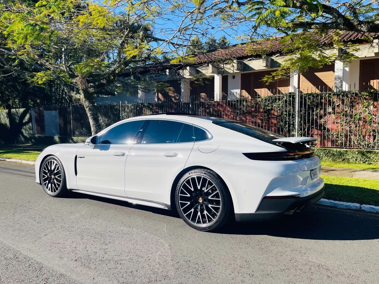 Porsche Panamera 4 E-hybrid 2.9 462cv 2026 - Foto 4