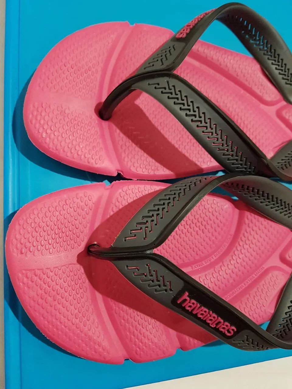 Álbum e chinelo havaiana. - Foto 4