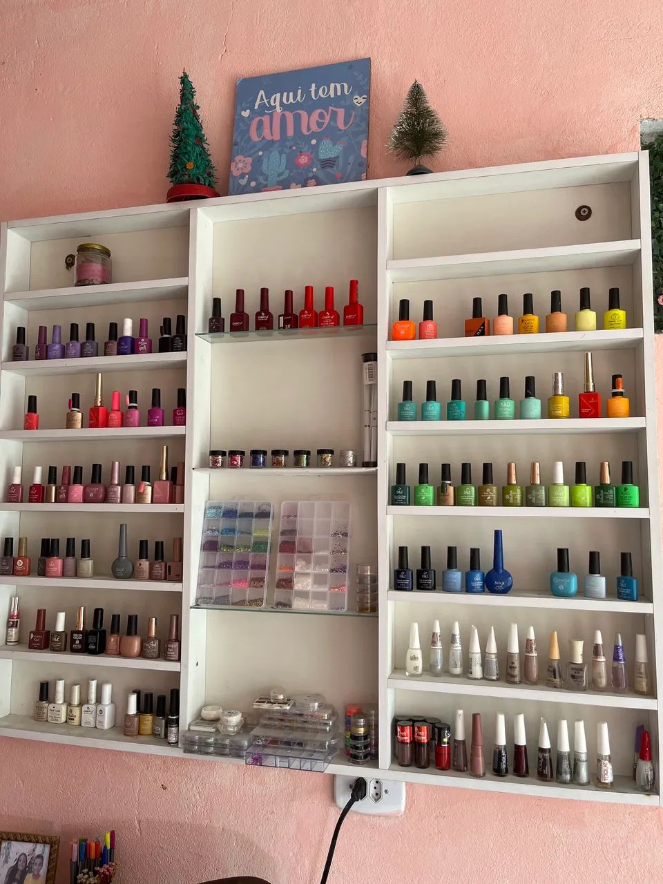 Expositor de esmaltes