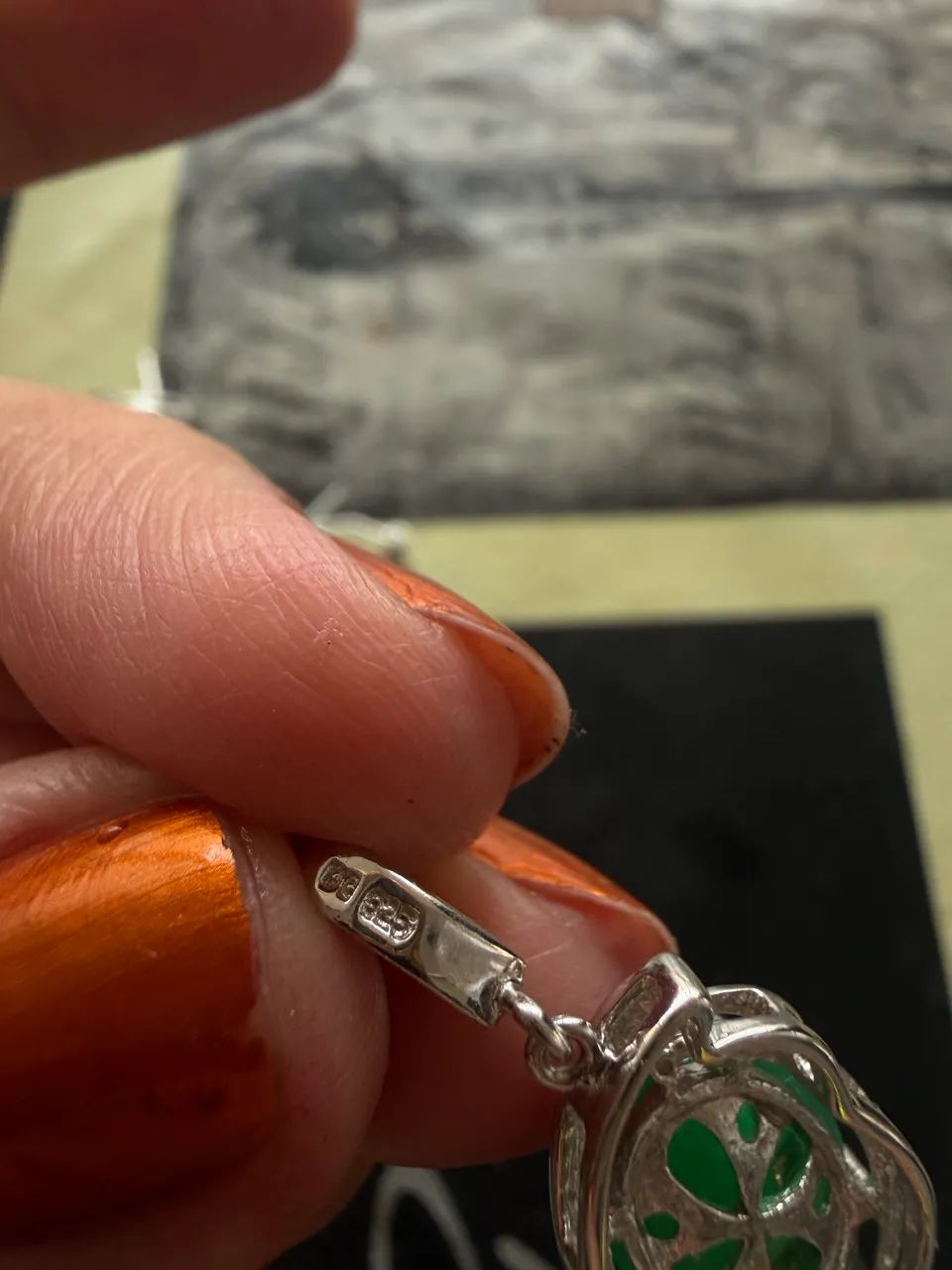 Conjunto brincos e anel com pedra jade em prata 925 - Foto 3