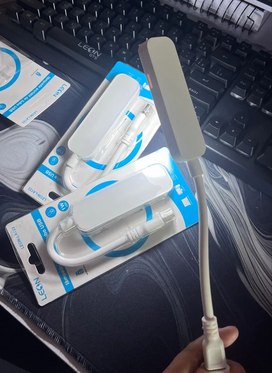 Mini lanterna flexível usb - Foto 4