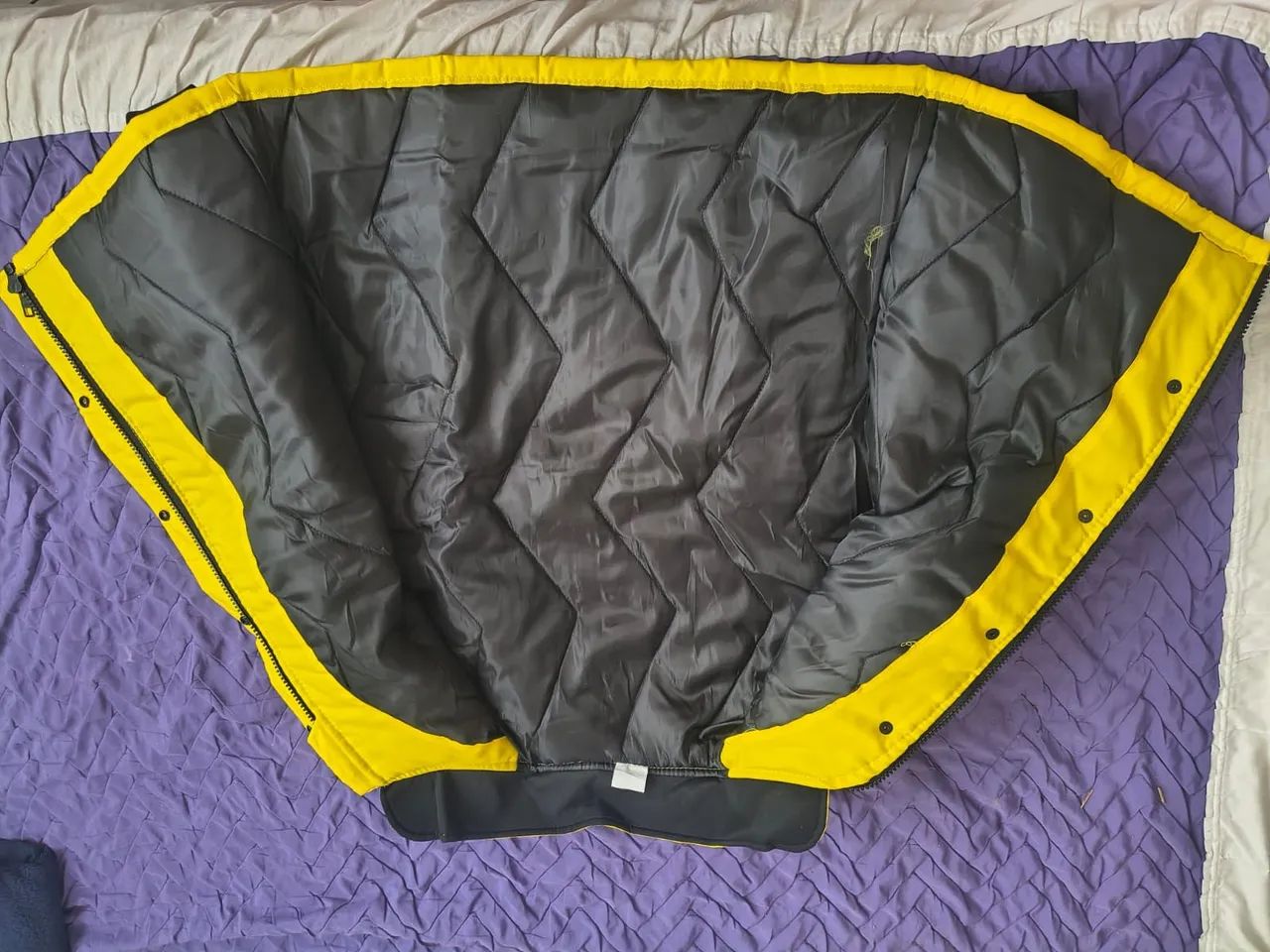 Capacete e jaqueta 99  - Foto 3