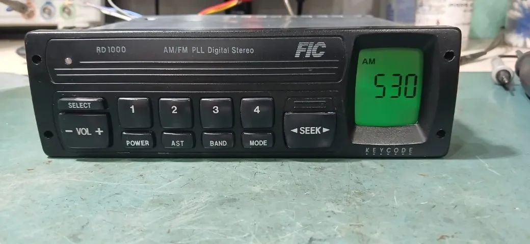 Radio FIC RD1000 COm Bluetooth e Iluminação em Led - Foto 3