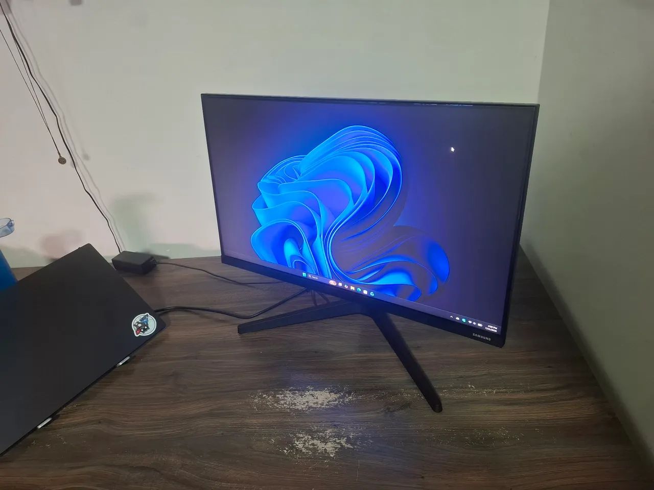 Monitor Samsung 24" Full HD 75hz