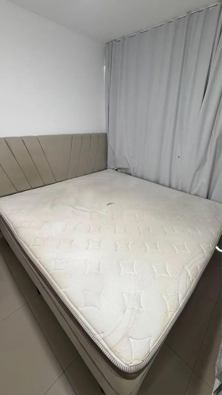 Cama king com cabeceira e box ( marca Euro colchão) - Foto 2