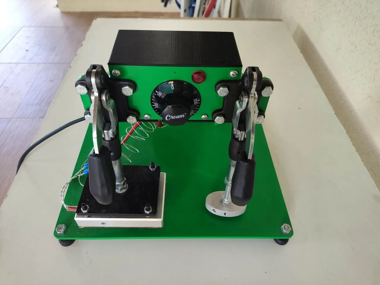 Vendo Máquina de carimbar chinelo  - Foto 5