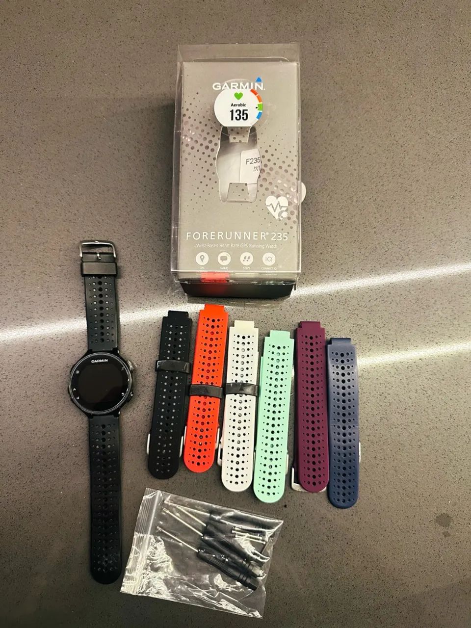 GARMIN FORERUNNER 235