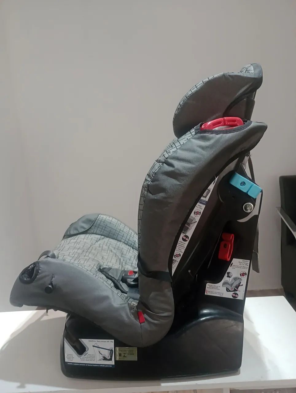 Vende-se cadeirinha Burigotto Matrix evolution de 0 a 25 kg  - Foto 4
