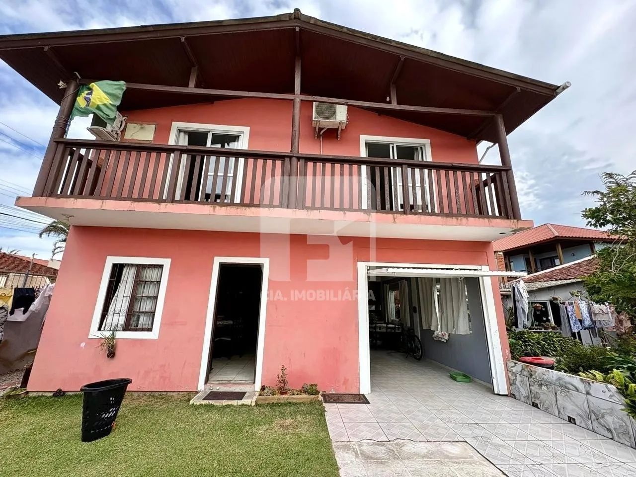 Casa 3 dormitórios no Morro das Pedras