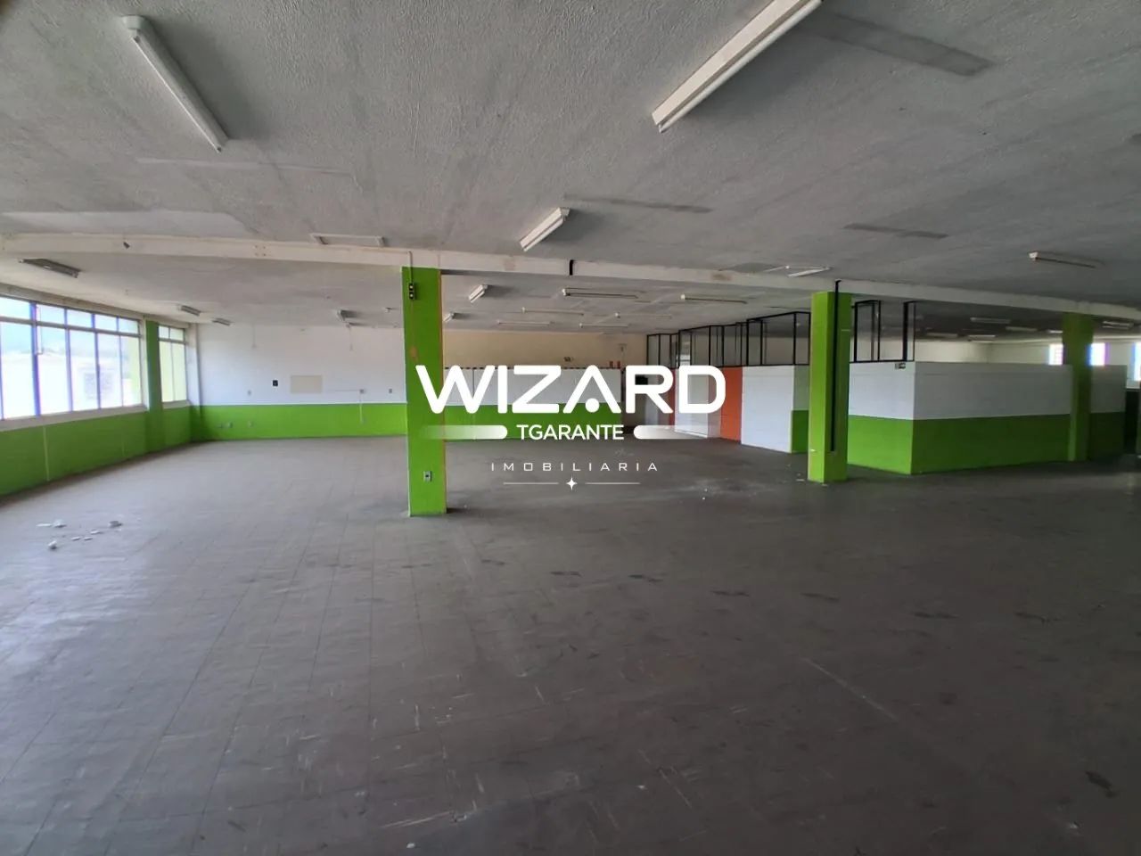 Salão Comercial para aluguel com 600m² no centro de Amparo/SP - Foto 3
