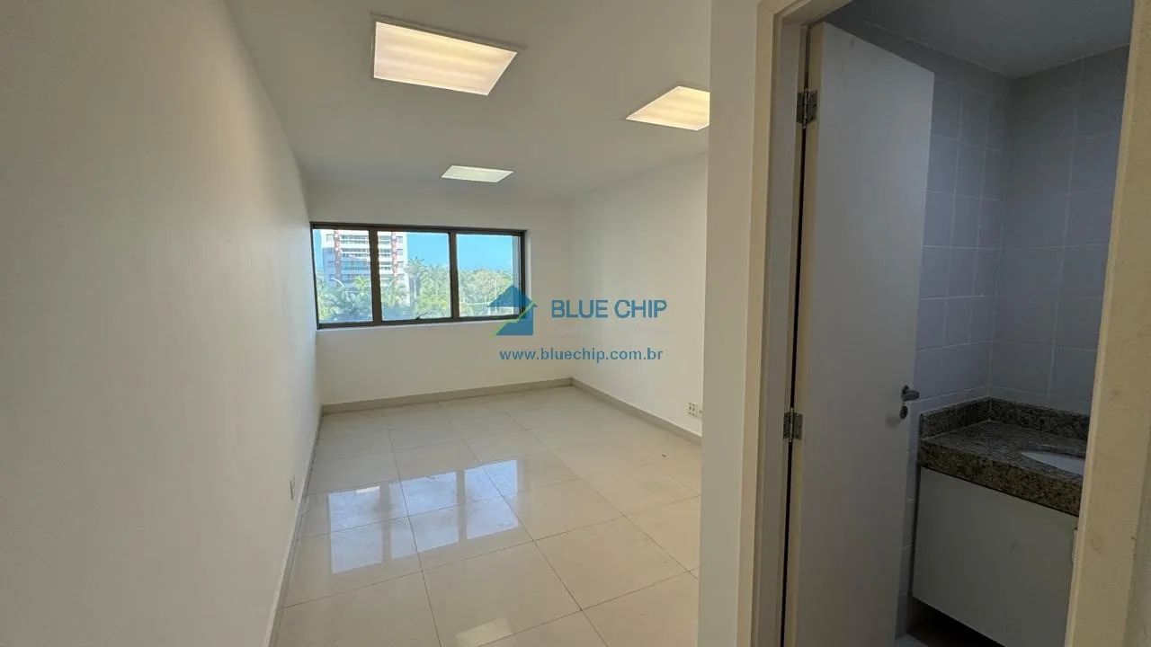 Sala para Locação no Edifício Sunplaza - Barra da Tijuca, com 20m² por R$1.300,00 - Foto 2