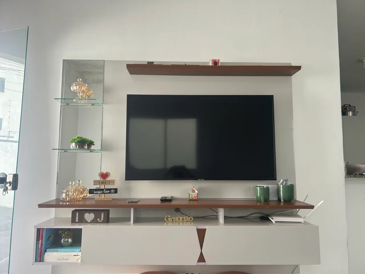 Painel de tv 70 polegadas 469175301938227200