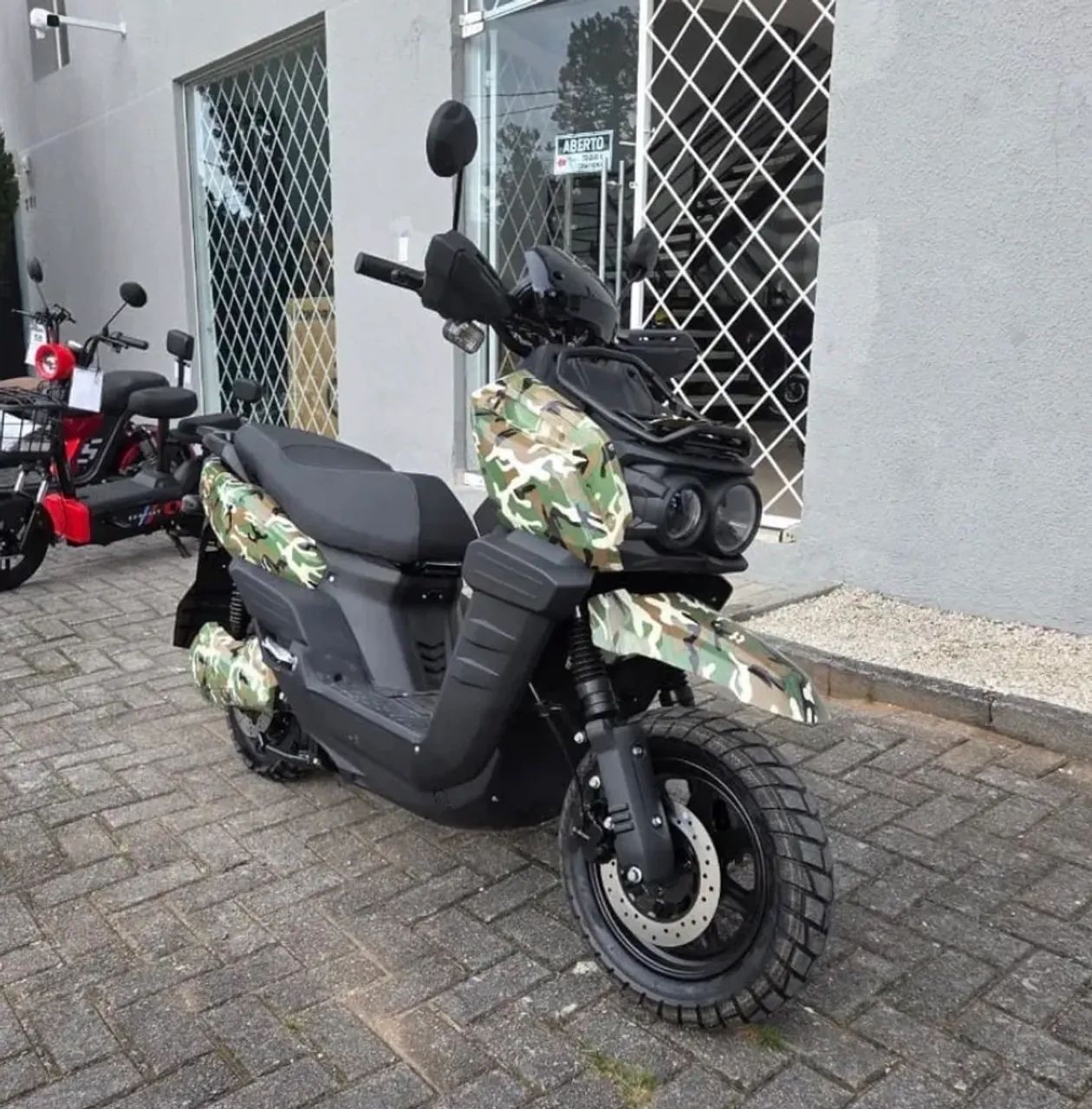 TANK AG11