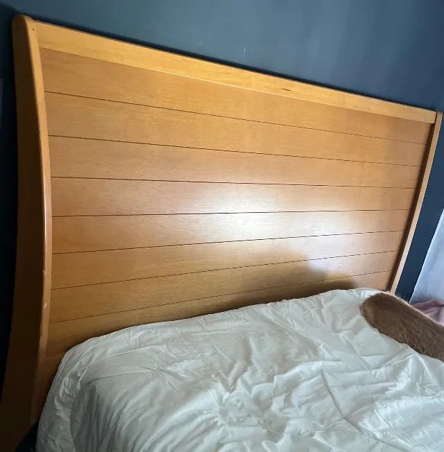 Cabeceira de madeira 