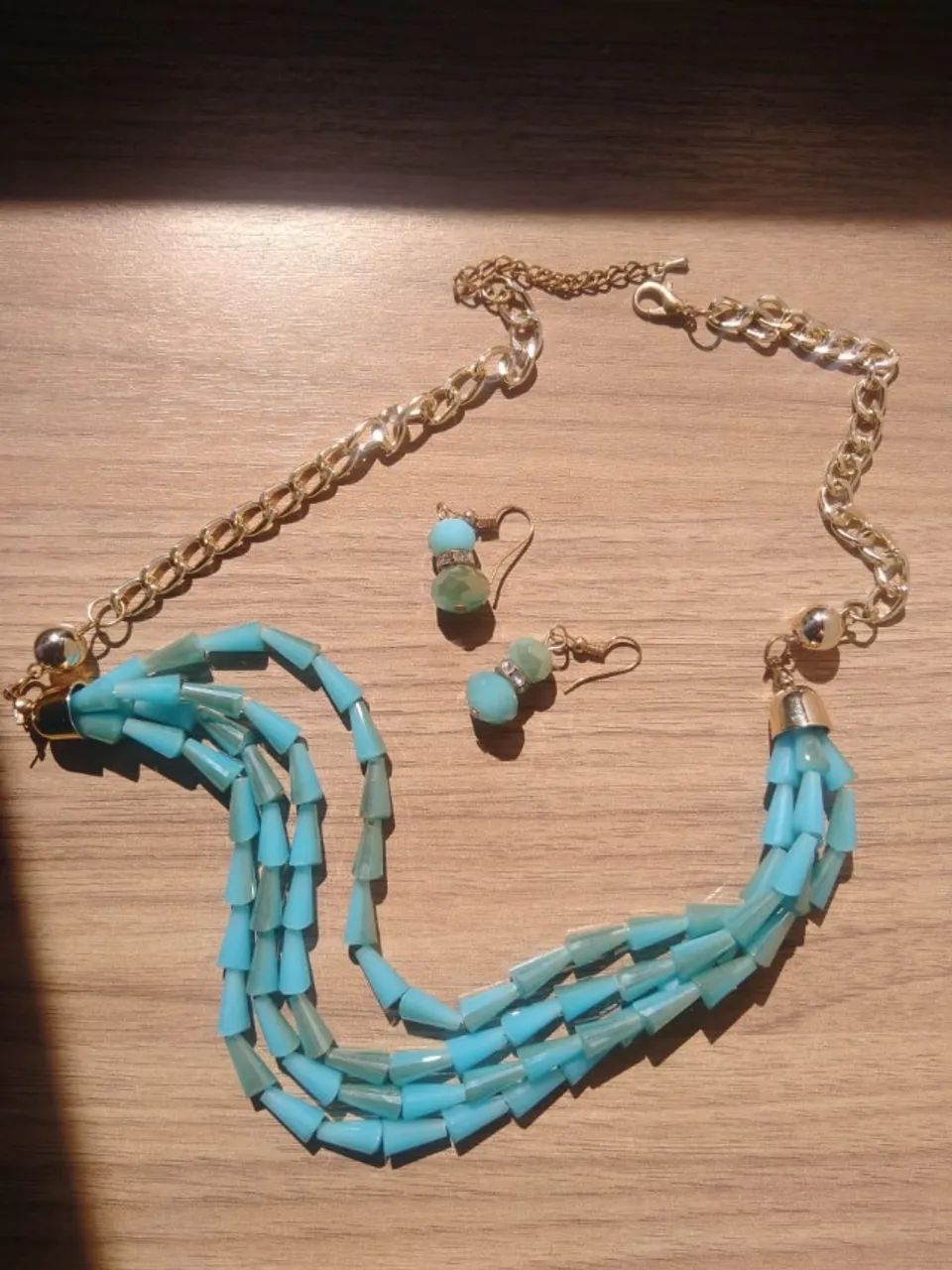 Estilo no dia a dia - Colar turquesa + brincos - Foto 4