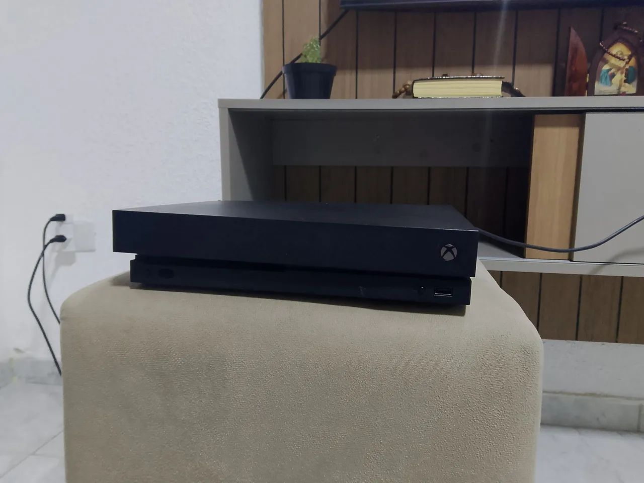 Xbox one x 1TB - Foto 4