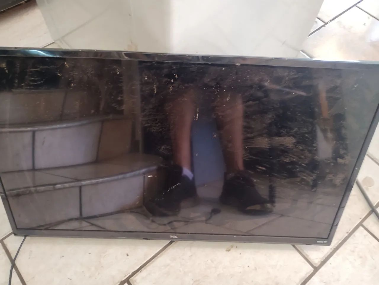3 tvs com defeito por 100,00 - Foto 3