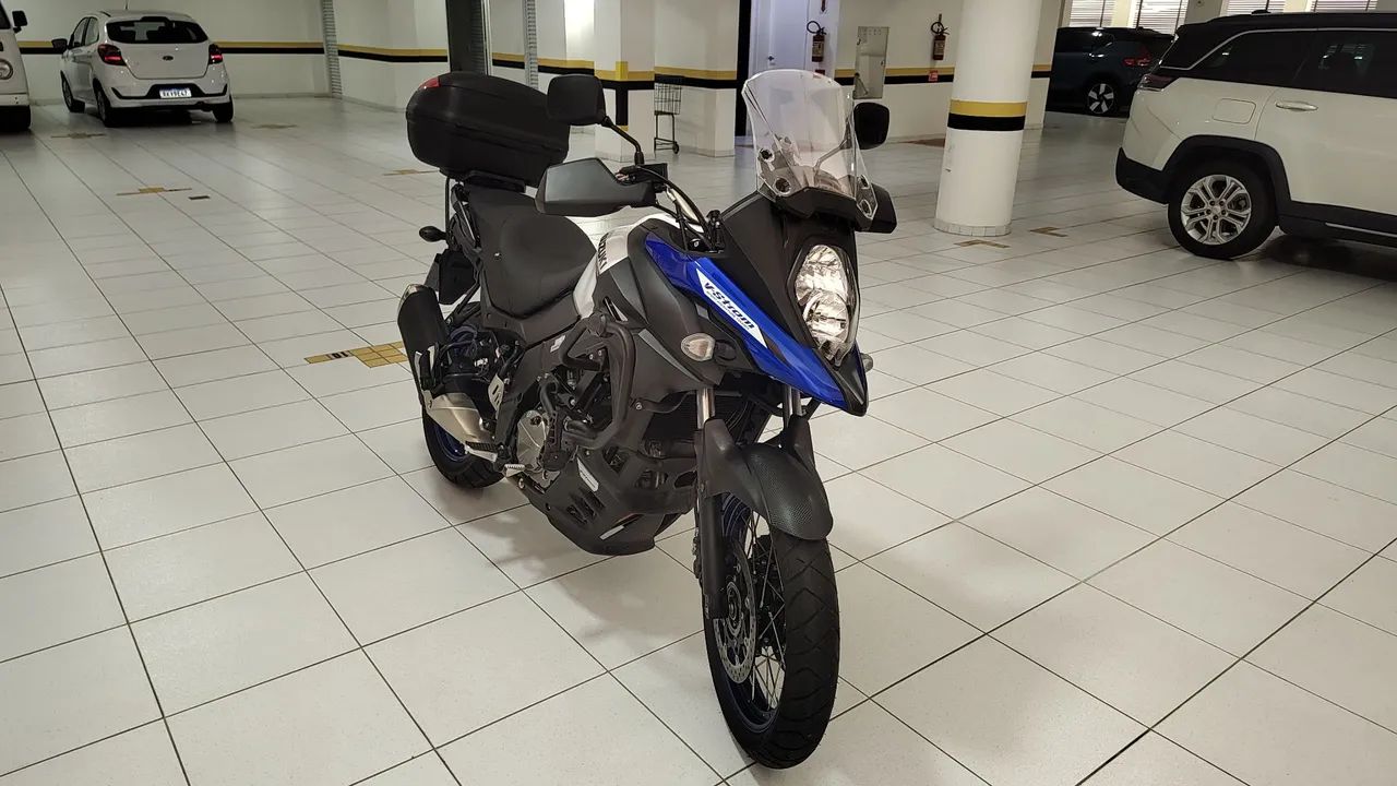 V Strom 650 2025 - Foto 2