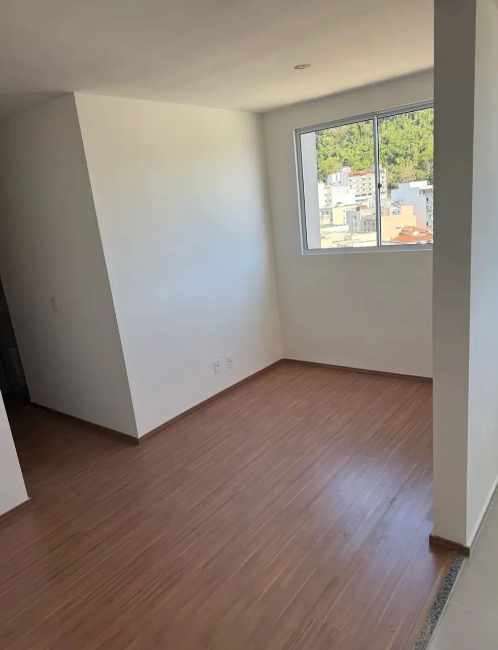 Apartamento 2 Quartos com Garagem Próximo ao Centro - Foto 5