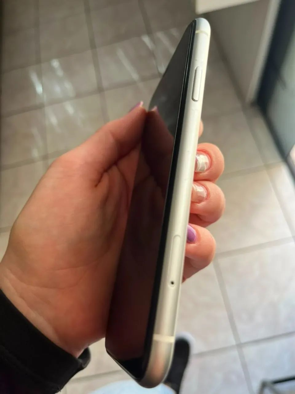 iPHONE XR 64GB - Foto 2