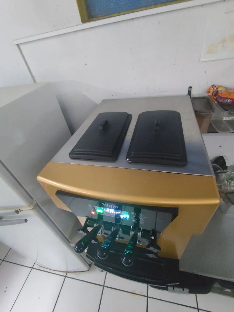 Máquina de sorvete  - Foto 2