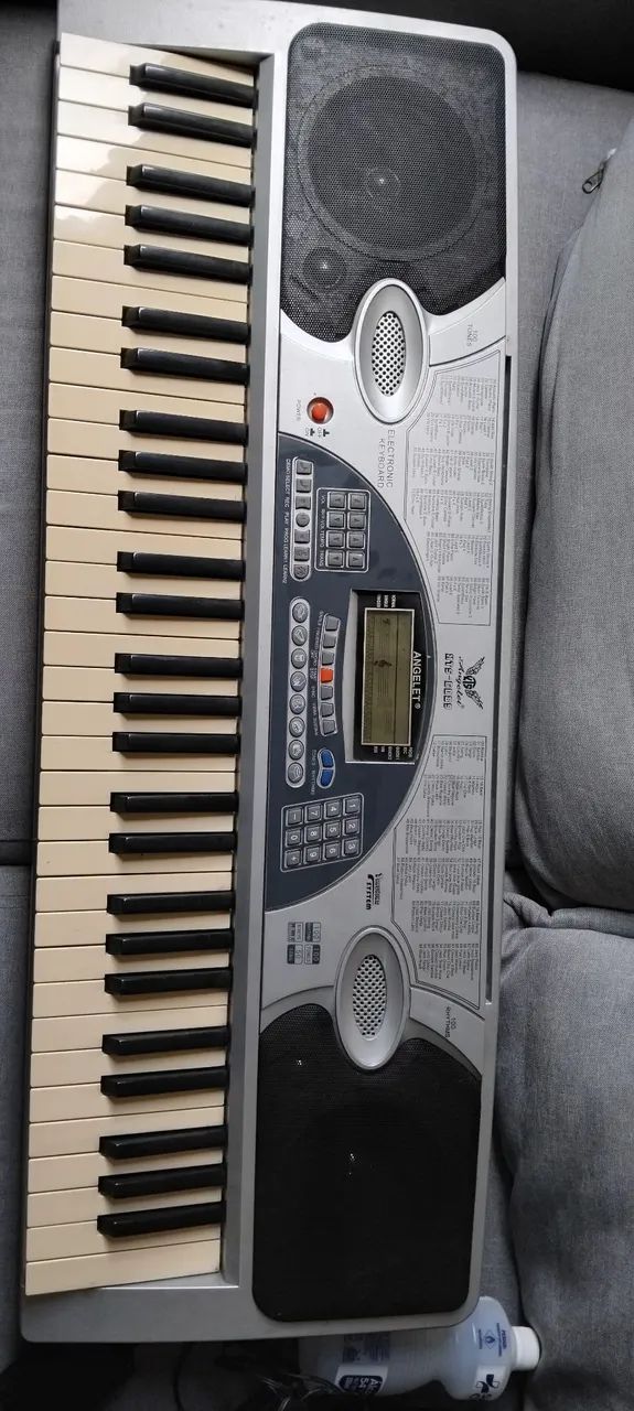 Teclado Digital *)