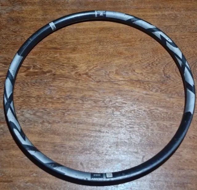 Aro de bicicleta Giant 27.5 Carbono Tubeless
