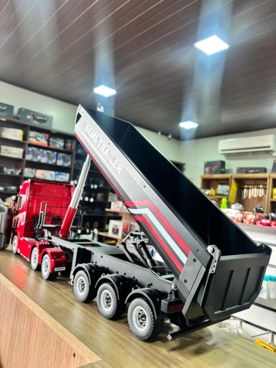CAMINHÃO SCANIA DE CONTROLE REMOTO - Foto 4