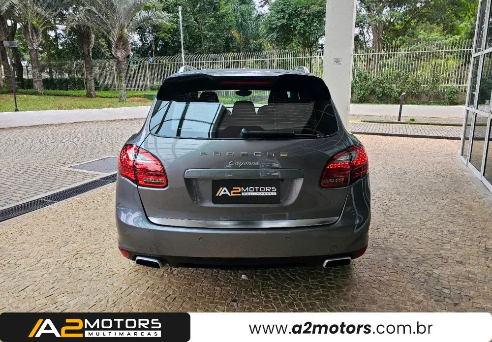 Porsche Cayenne 2013 - Foto 4