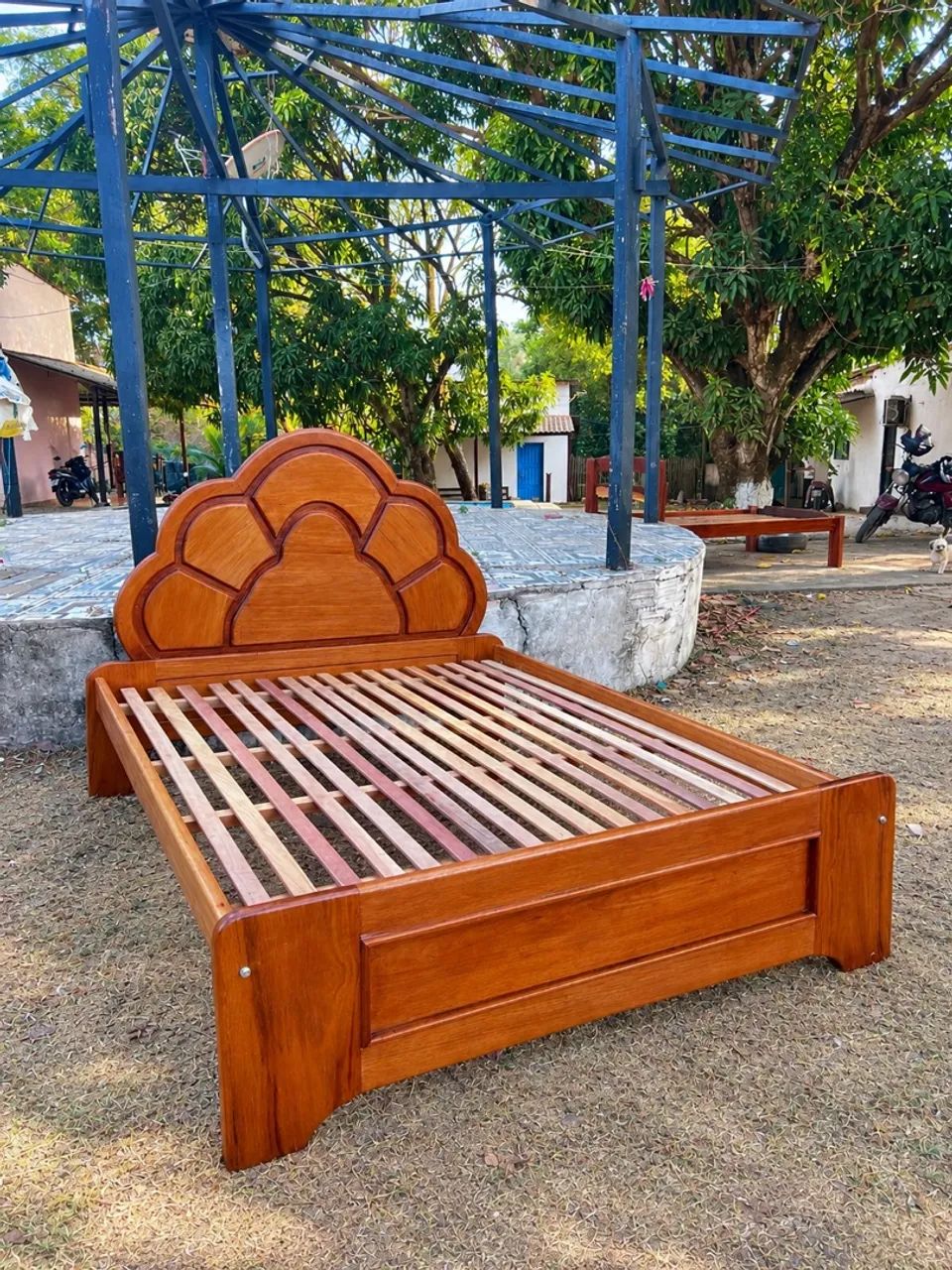 Cama de casal queen size