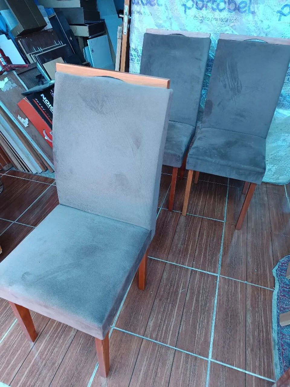 Cadeira de sala jantar( Entrego)