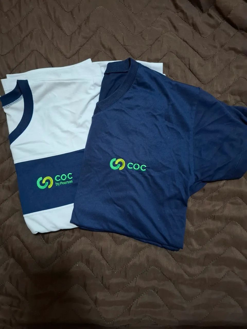Uniforme ensino médio COC Santa Rosália(conjuto de 4 camiseta)s 