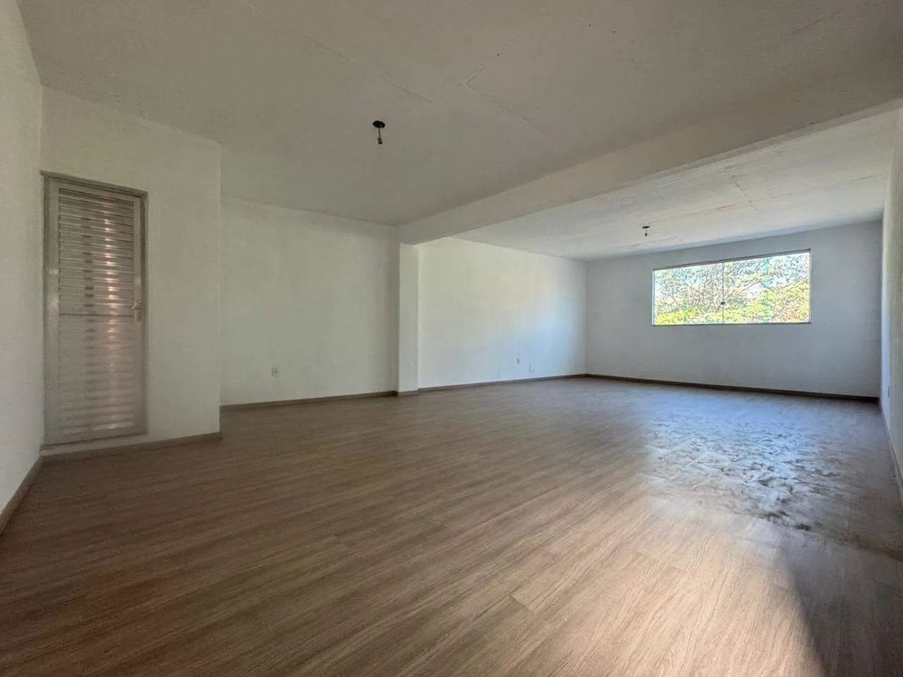 Sala para aluguel - Castanheira, - Belo Horizonte